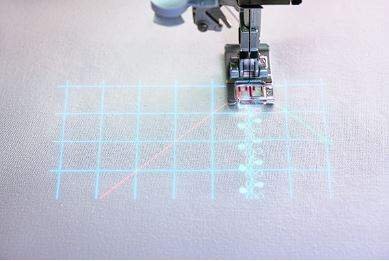Projector on the Pfaff creative icon 2