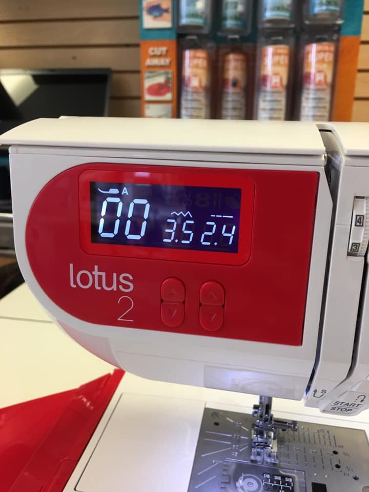 Elna Lotus 2 Sewing Machine LCD Screen Elna Lotus 2 Sewing Machine LCD Screen