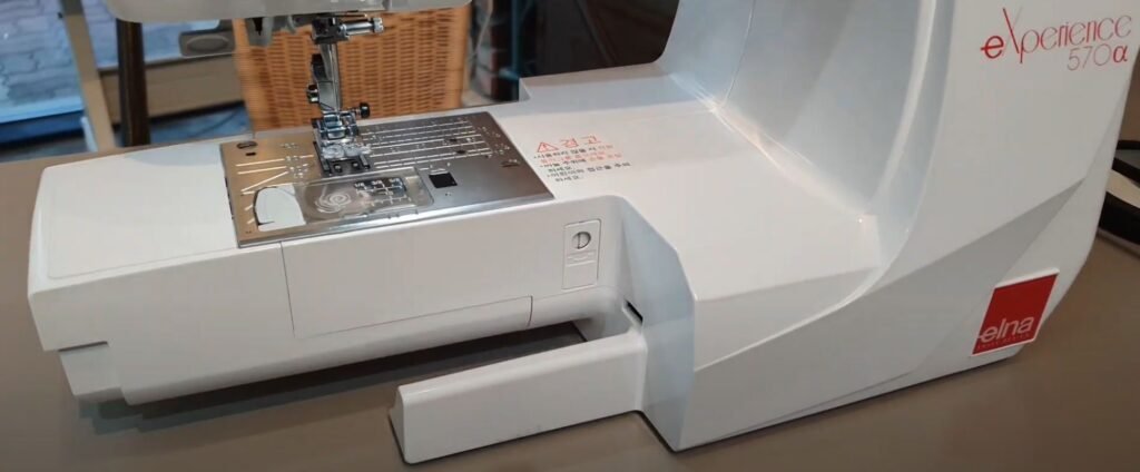 Elna Experience 570 Sewing Machine Free arm